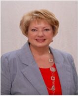 Judy Smith - author of "Polarization Undermines Military Unity"